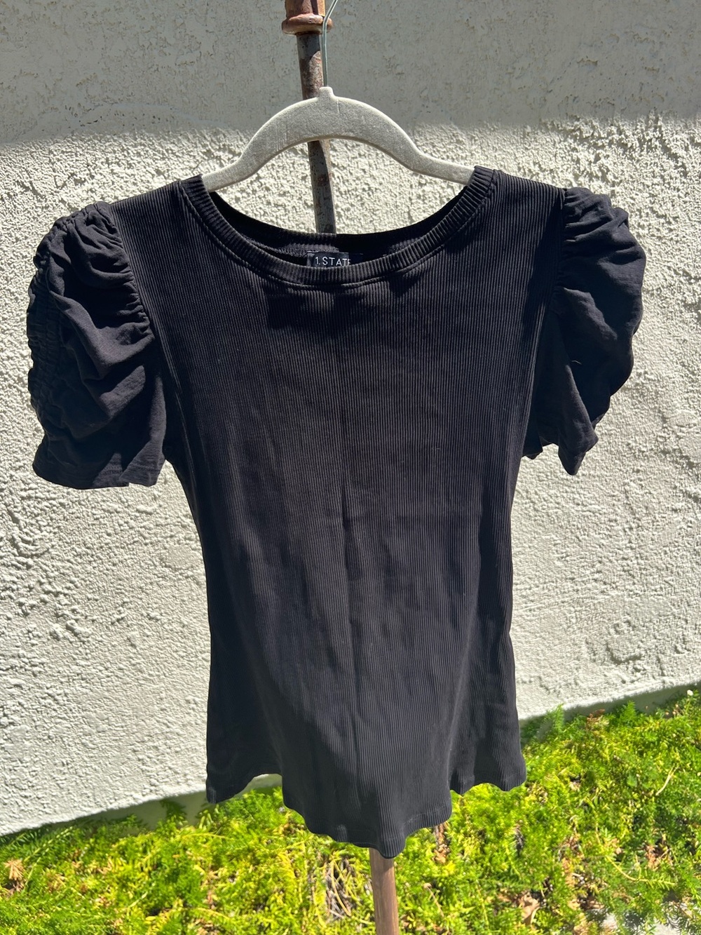 1. State Black Ribbed Puff Sleeve Tee